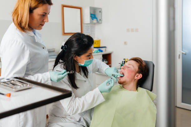 Best Broken Tooth Emergency  in Webberville, MI